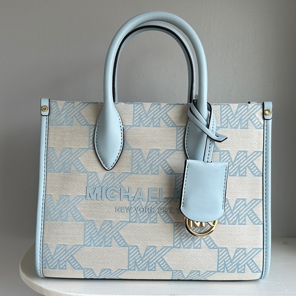 MICHAEL KORS
Mirella Small Logo Jacquard Crossbody Bag - Picture 3 of 12